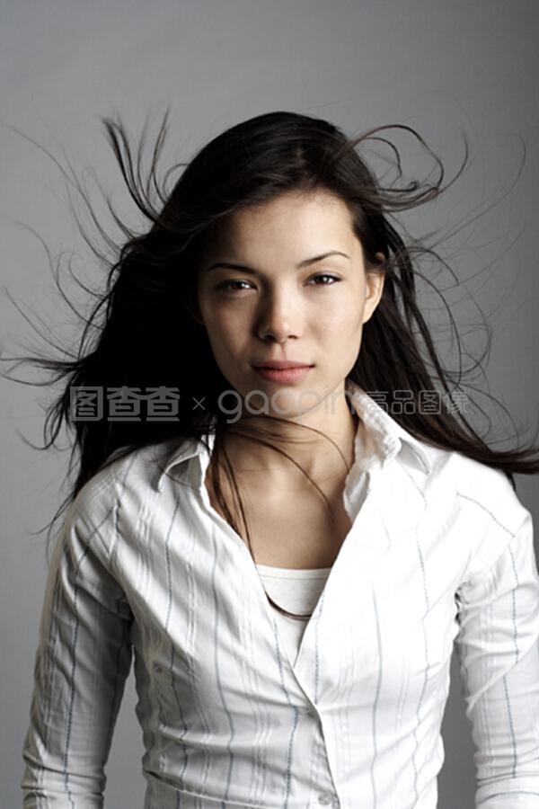 雨夜探戈